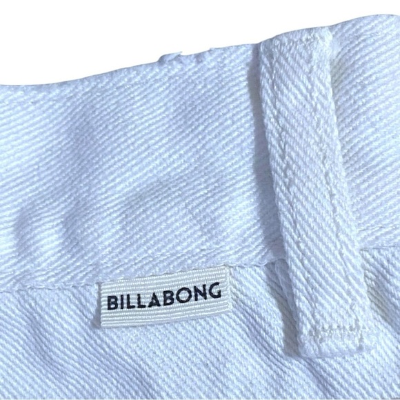 BILLABONG Cut Off High Waisted White Shorts Destroyed Fray Hem Size 25 Boho - Picture 8 of 8